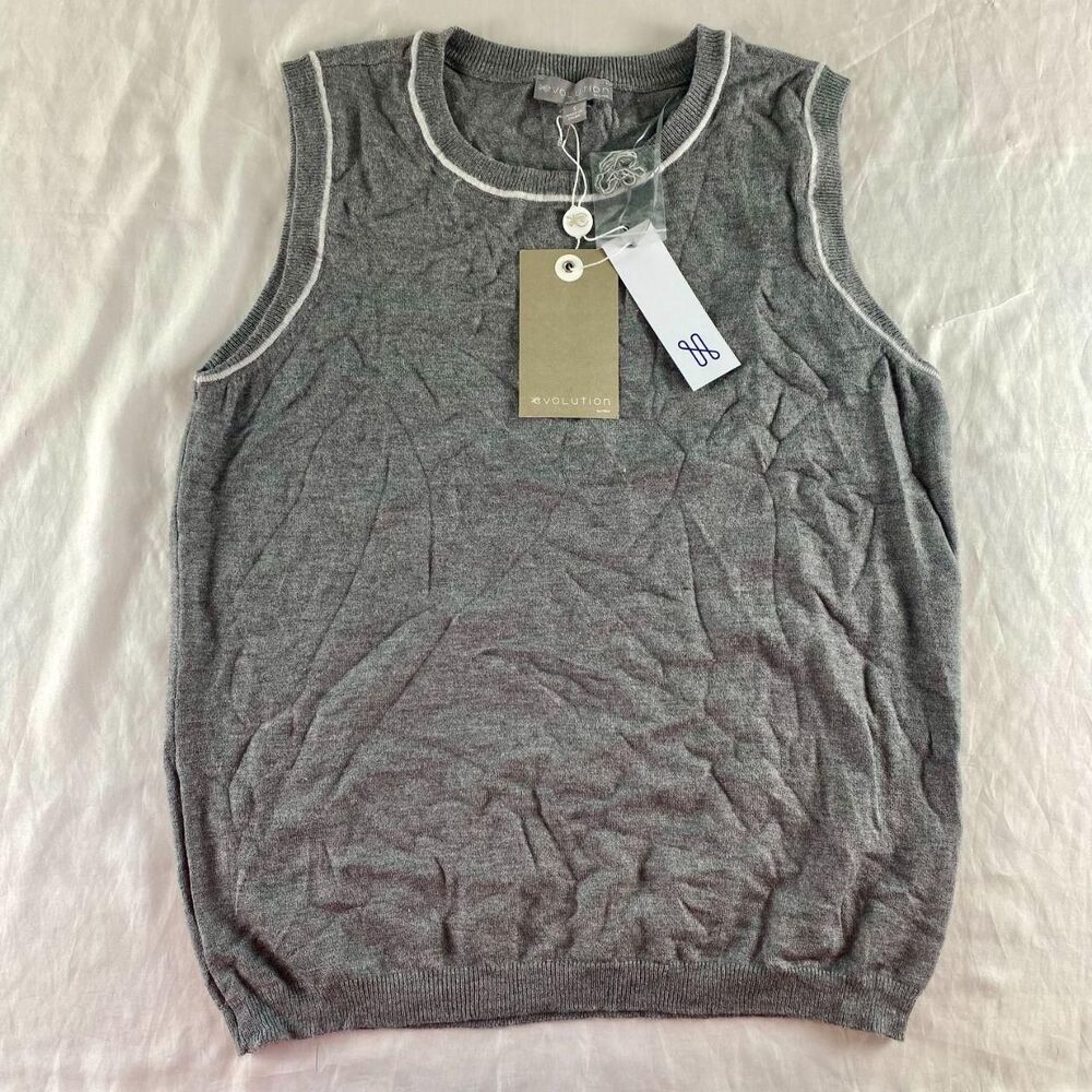 NWT Super Soft Gray White Trim Sweater Vest Top Evolution Size S